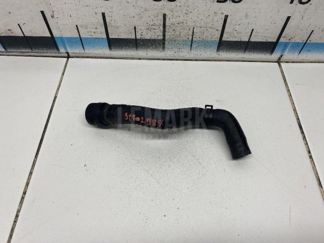 Патрубок радиатора