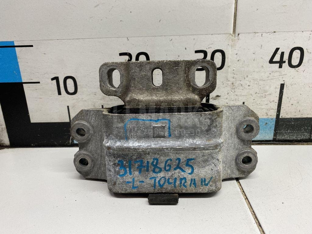 Опора КПП левая