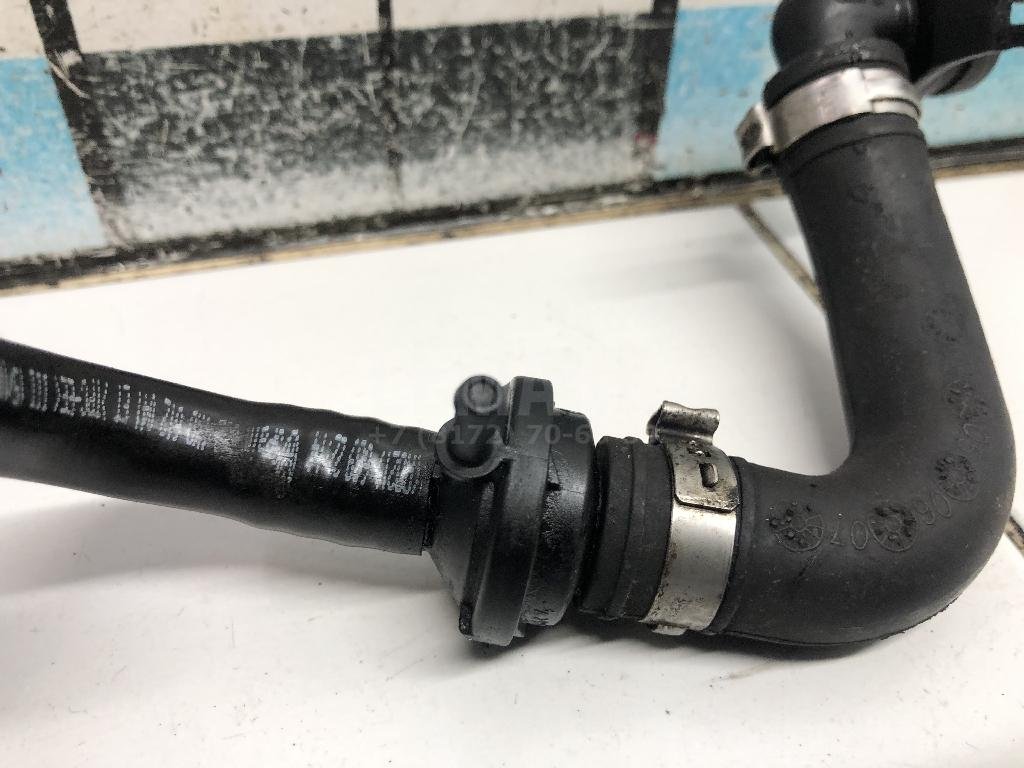 Шланг вакуумного усилителя тормоза