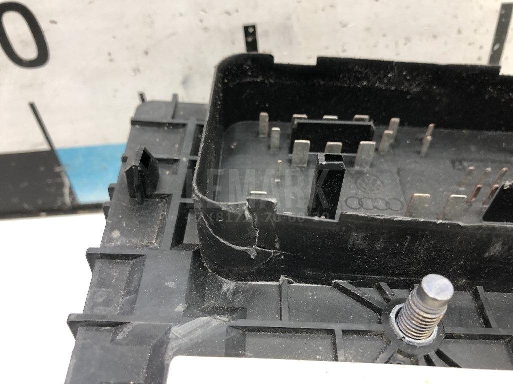 Блок предохранителей