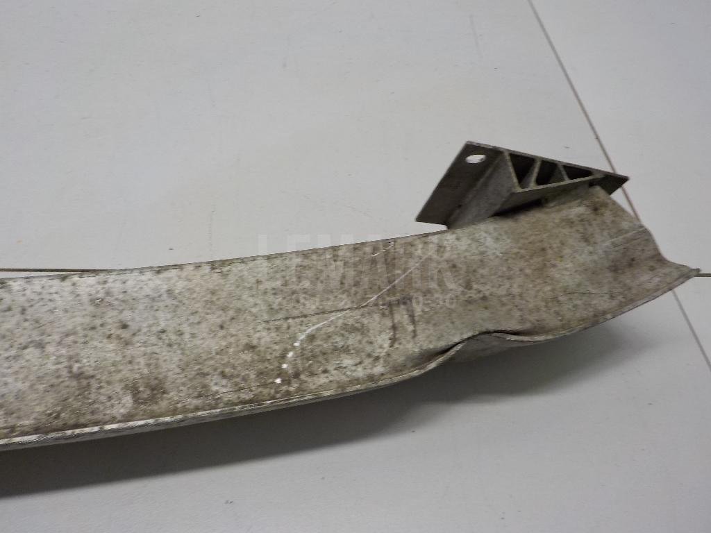 Усилитель заднего бампера