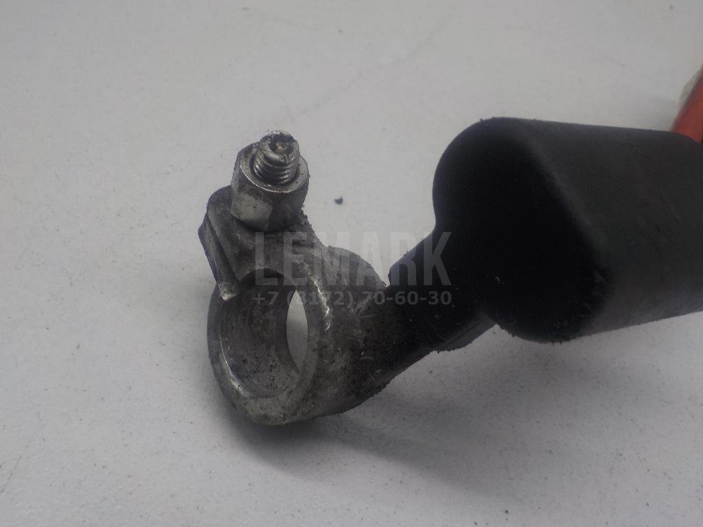 Клемма аккумулятора плюс