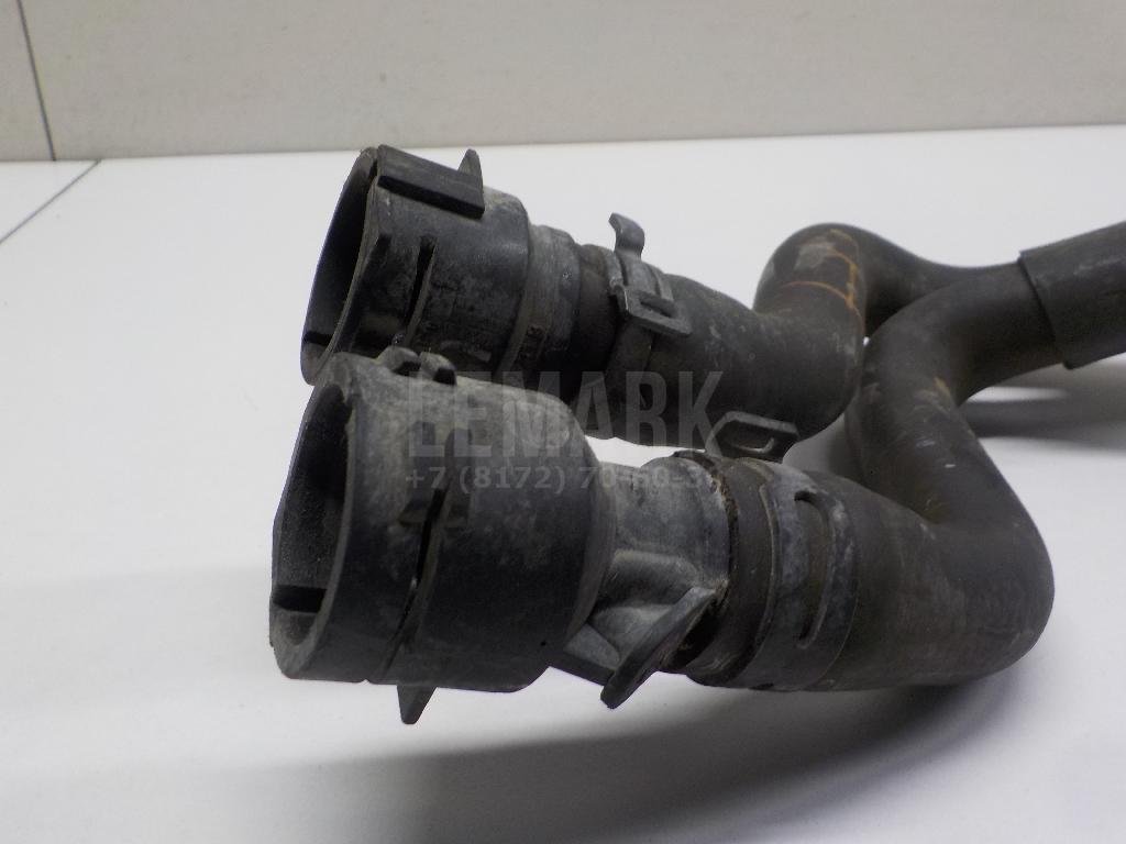 Патрубок отопителя