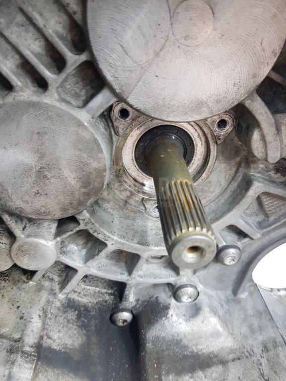 МКПП (механическая коробка переключения передач)