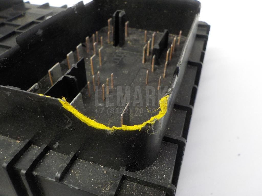 Блок предохранителей