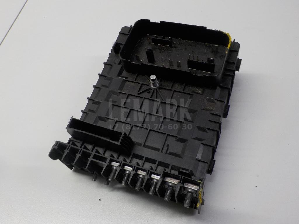 Блок предохранителей