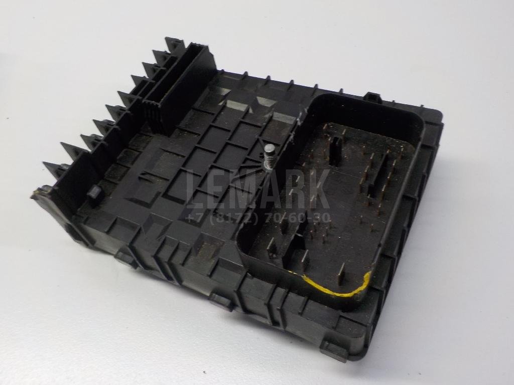 Блок предохранителей