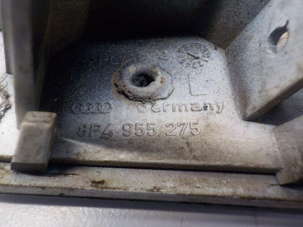 Крышка форсунки омывателя