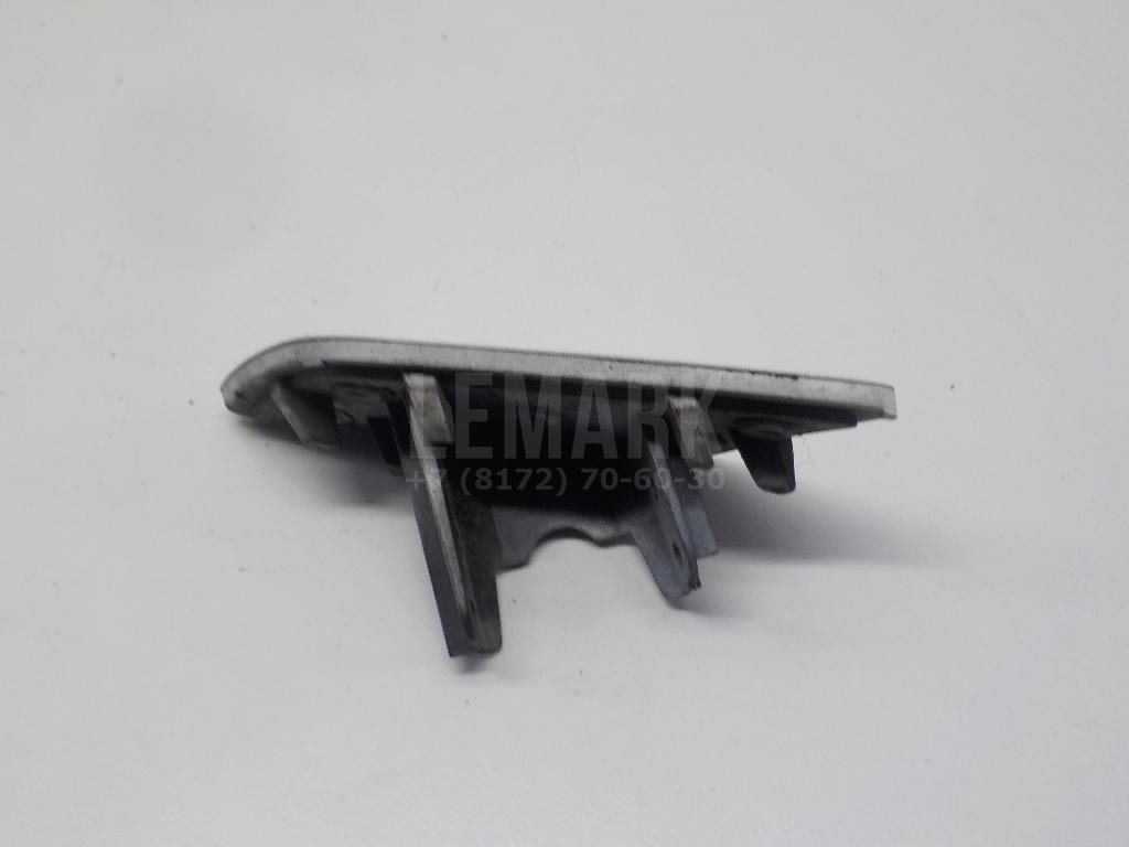 Крышка форсунки омывателя