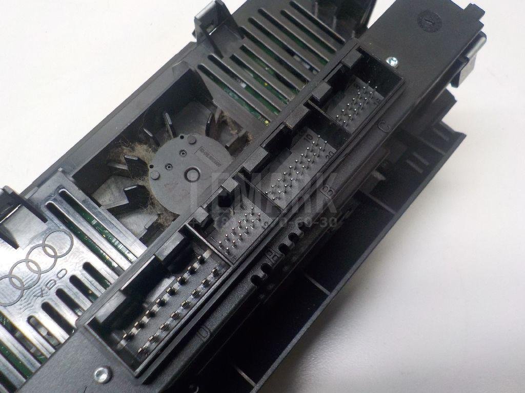 Блок управления климатической установкой