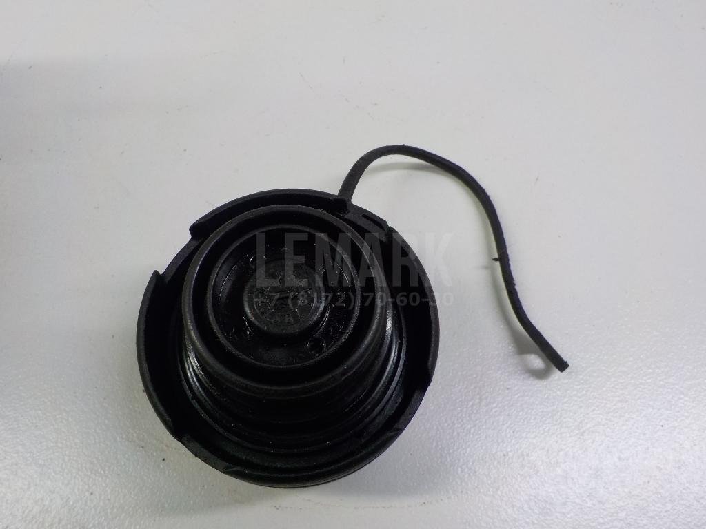 Крышка топливного бака