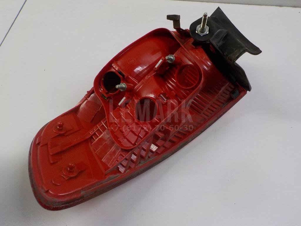 Фонарь задний наружный левый для  Audi A3 (8L1) 1996-2003