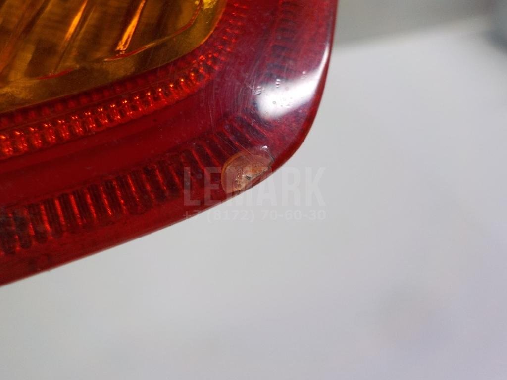 Фонарь задний наружный правый