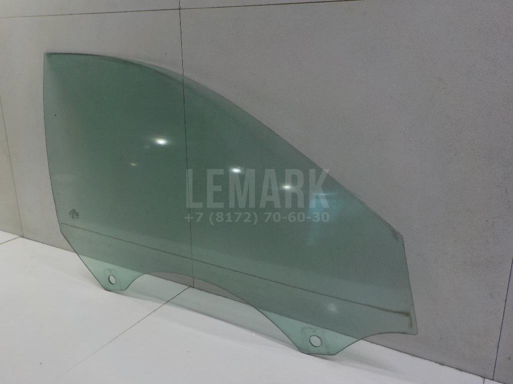 Стекло двери передней правой