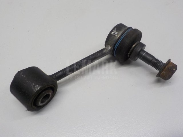 Стойка заднего стабилизатора