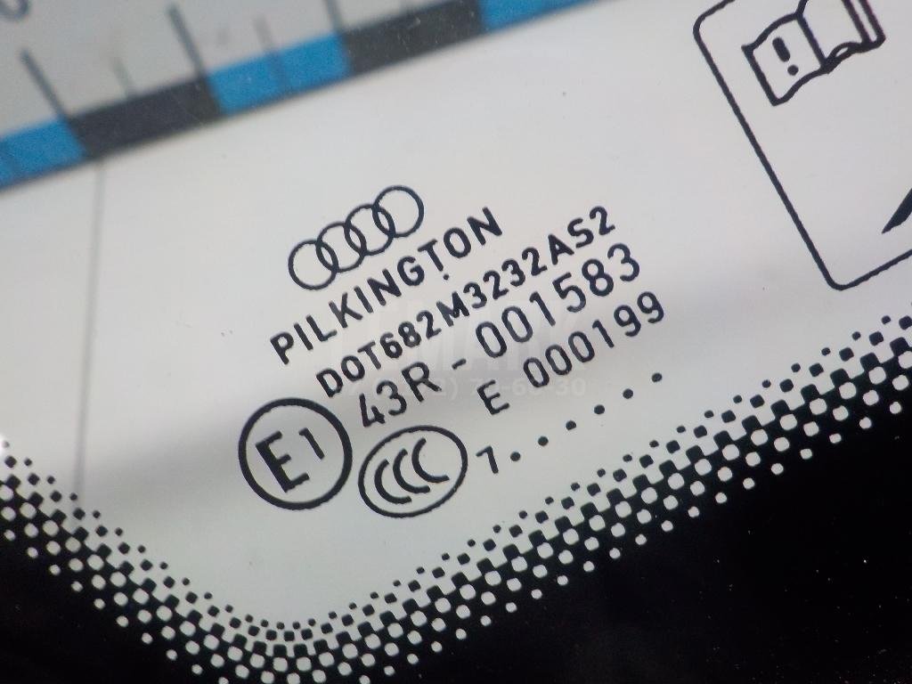 Стекло кузовное глухое левое