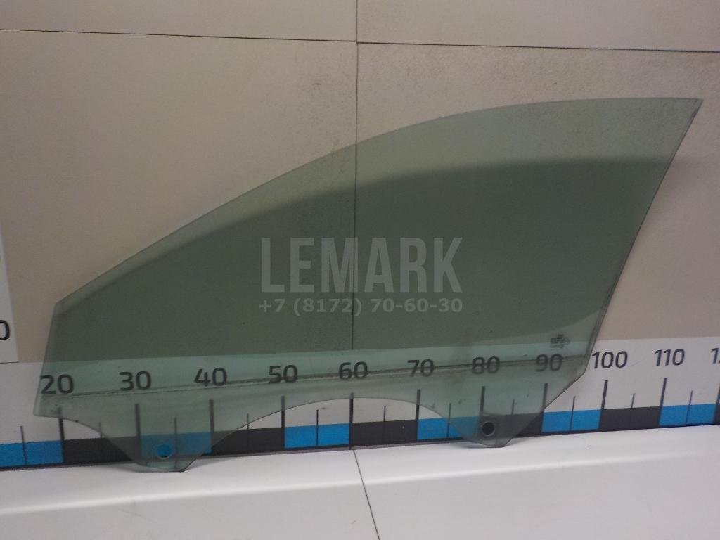 Стекло двери передней правой