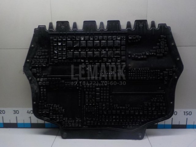 Пыльник двигателя центральный