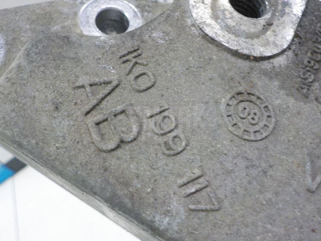 Кронштейн КПП для  Alfa Romeo Alfetta 1974-1986