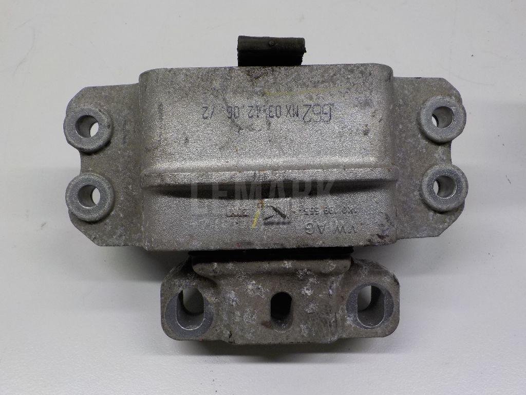 Опора КПП левая