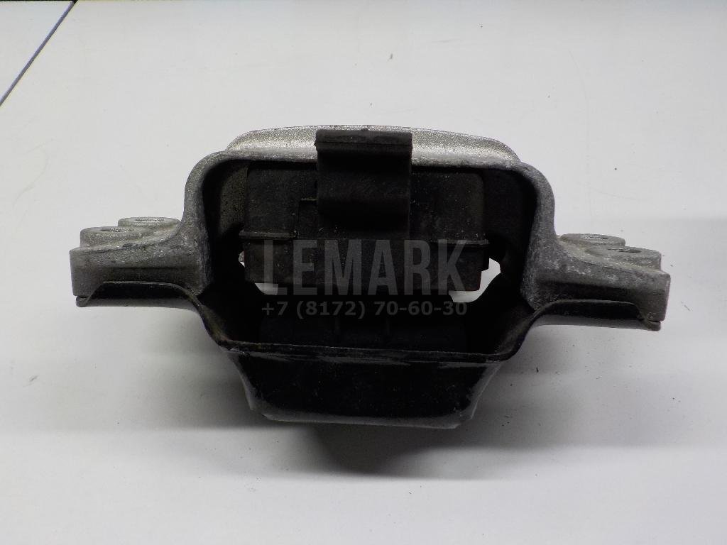 Опора КПП левая