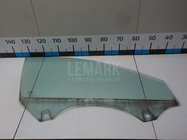Стекло двери передней правой