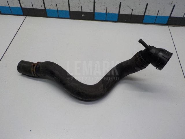 Патрубок радиатора