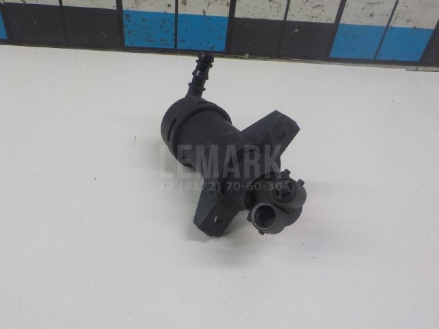 Форсунка омывателя фары