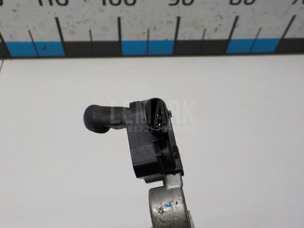 Клемма аккумулятора минус