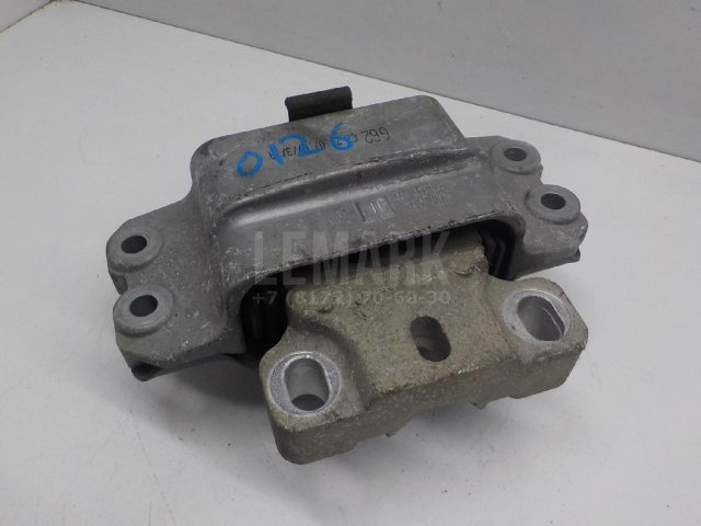 Опора КПП левая