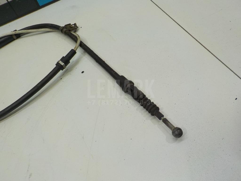 Трос стояночного тормоза