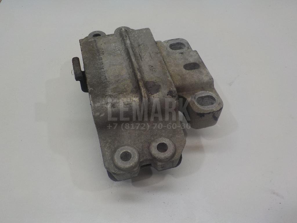 Опора двигателя левая