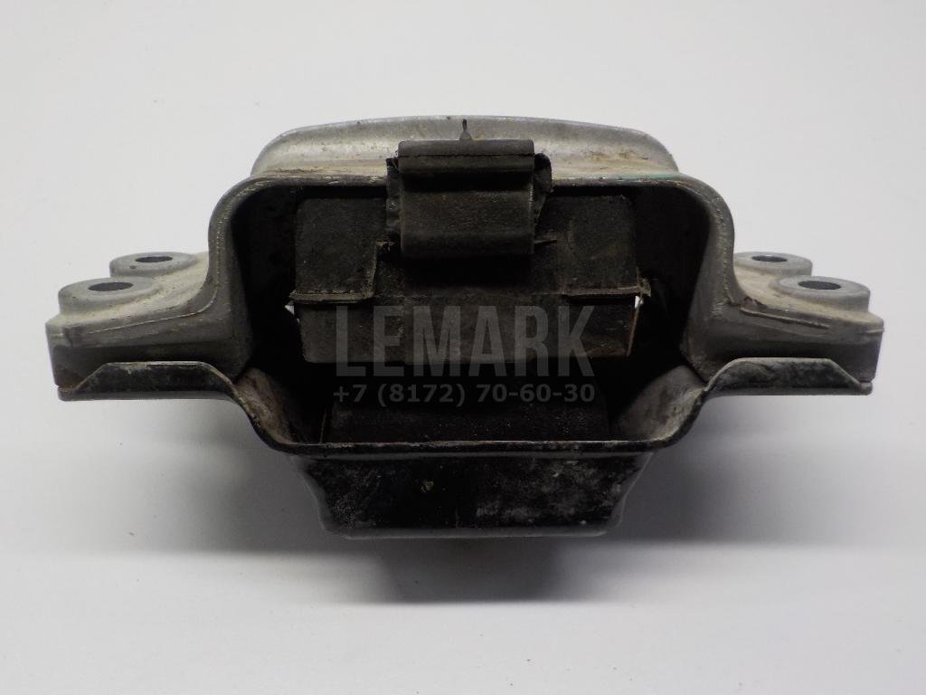 Опора КПП левая