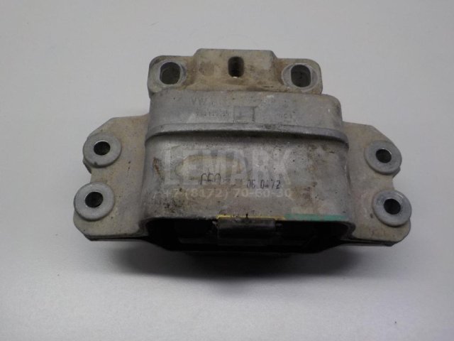 Опора КПП левая