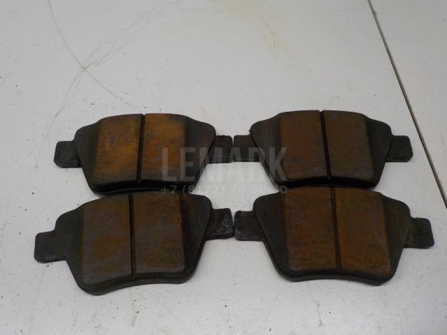 Колодки тормозные задние дисковые к-кт