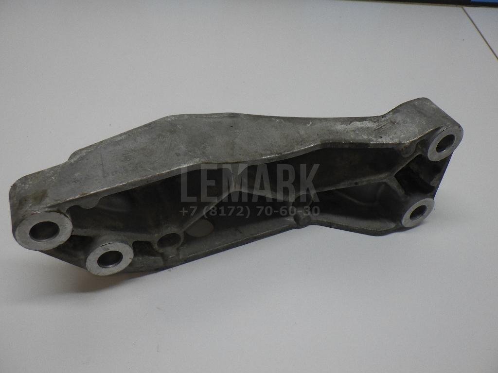 Кронштейн КПП для  Alfa Romeo Alfetta 1974-1986