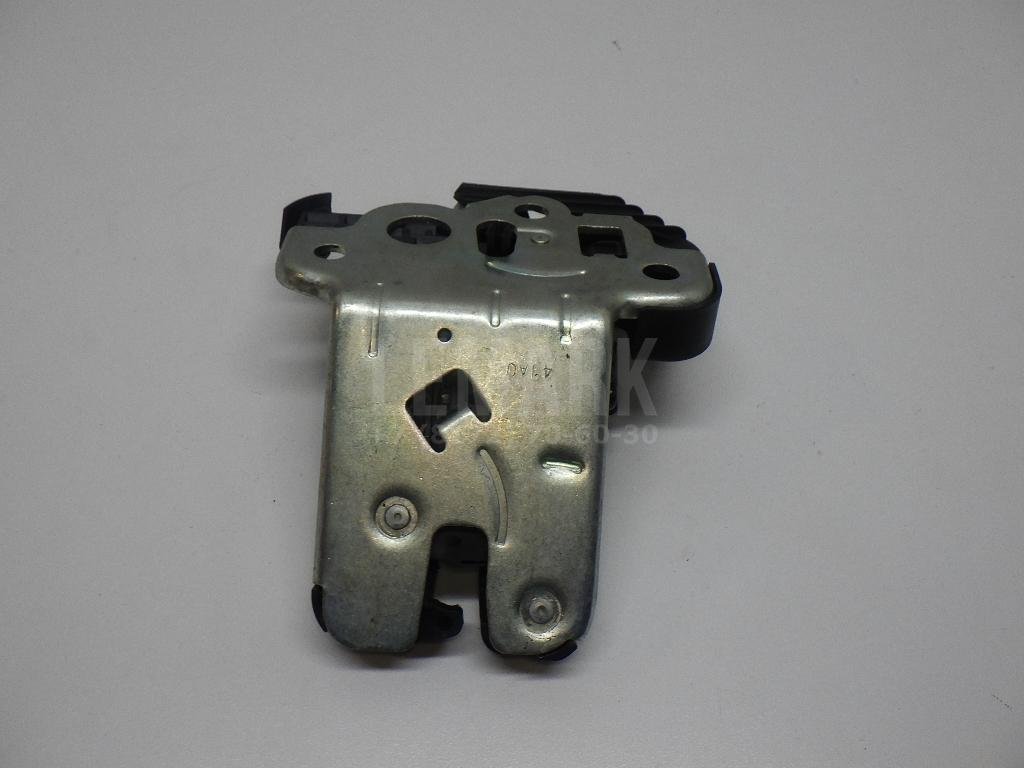 Замок багажника