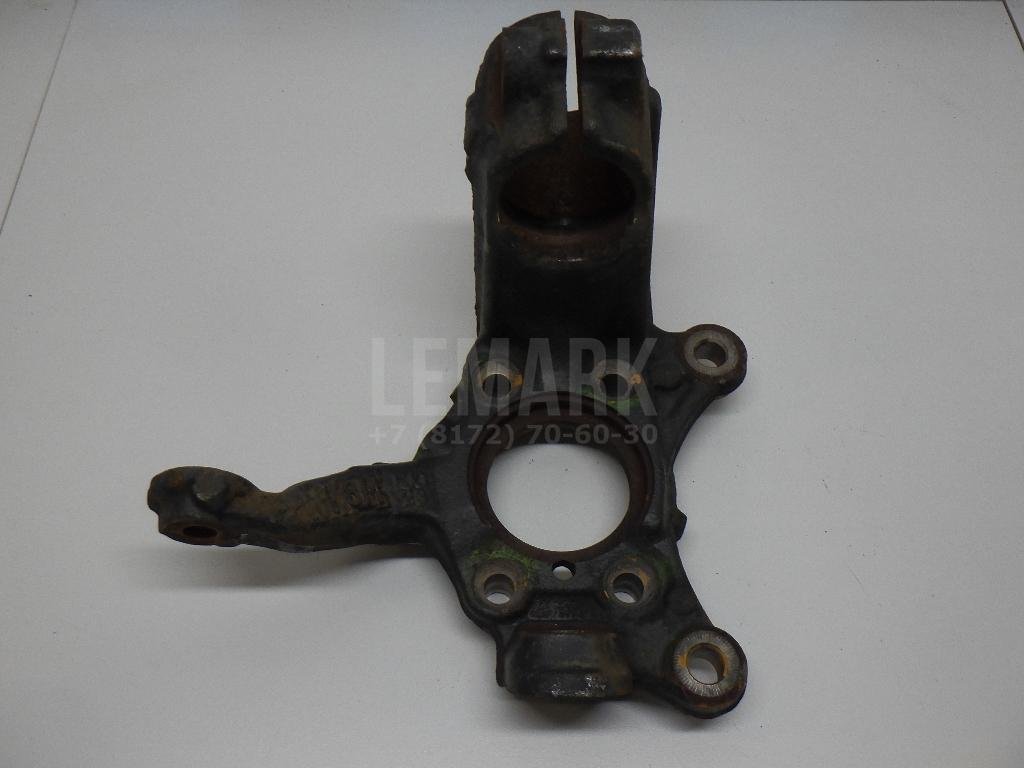 Кулак поворотный передний левый