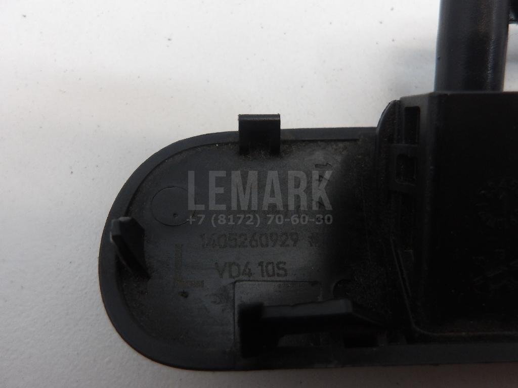 Форсунка омывателя лобового стекла