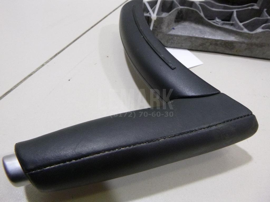 Рычаг стояночного тормоза