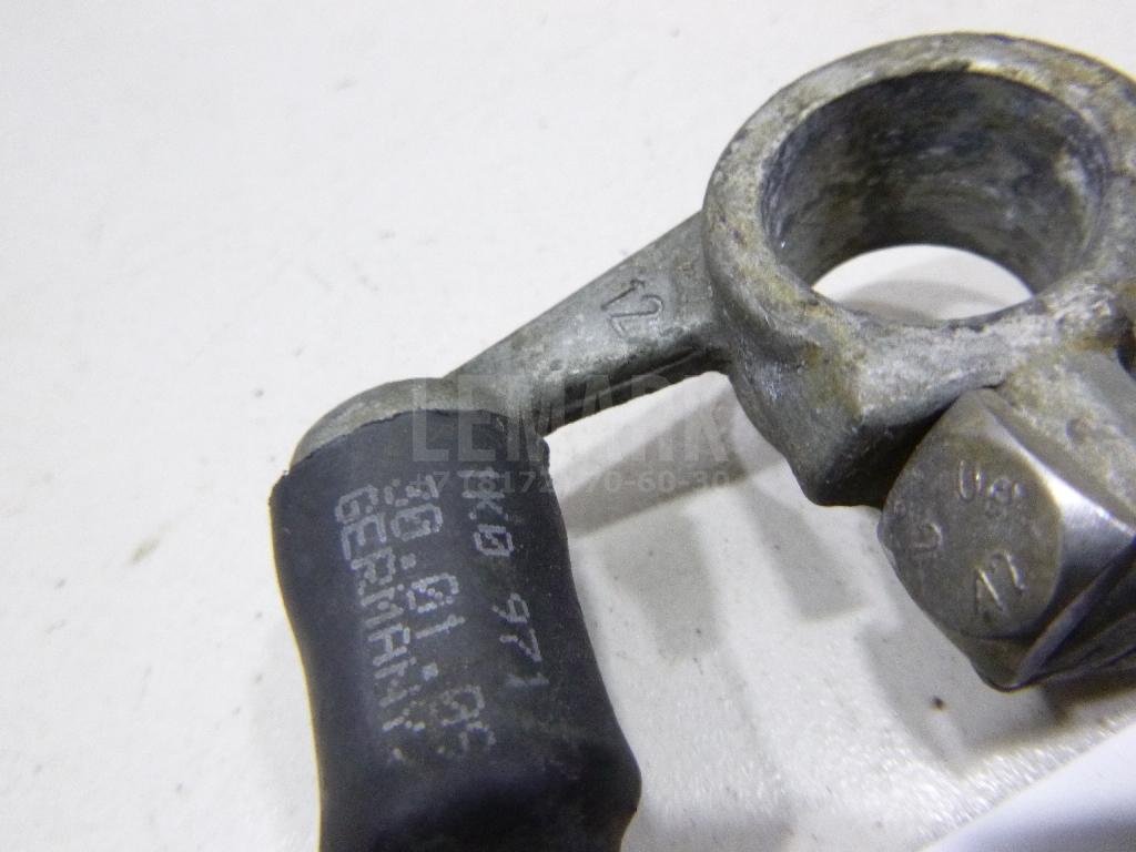 Клемма аккумулятора минус