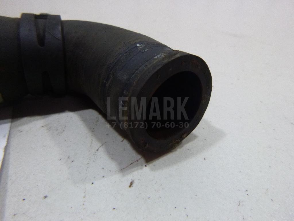Патрубок отопителя