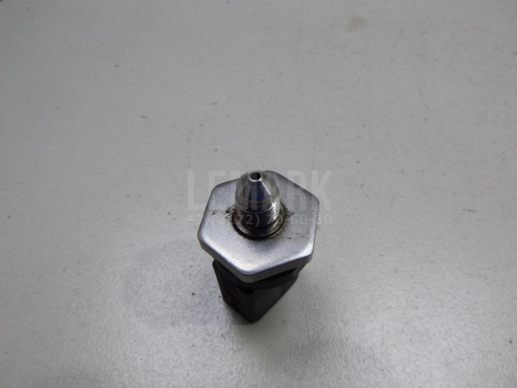 Датчик давления топлива