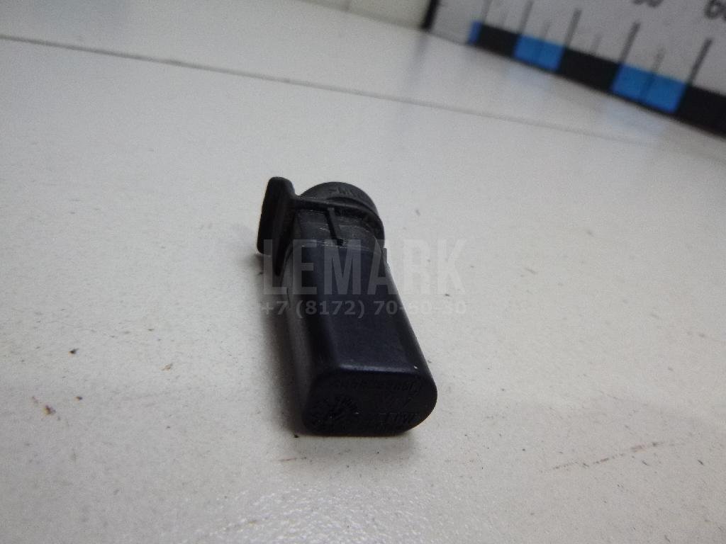 Замок лючка бензобака