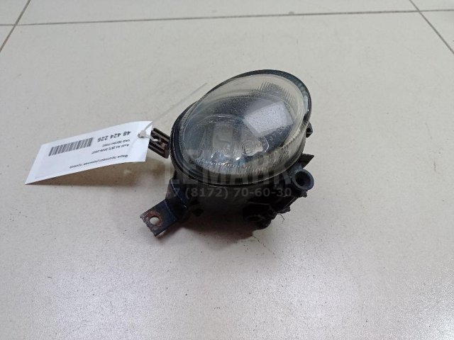 Фара противотуманная правая
