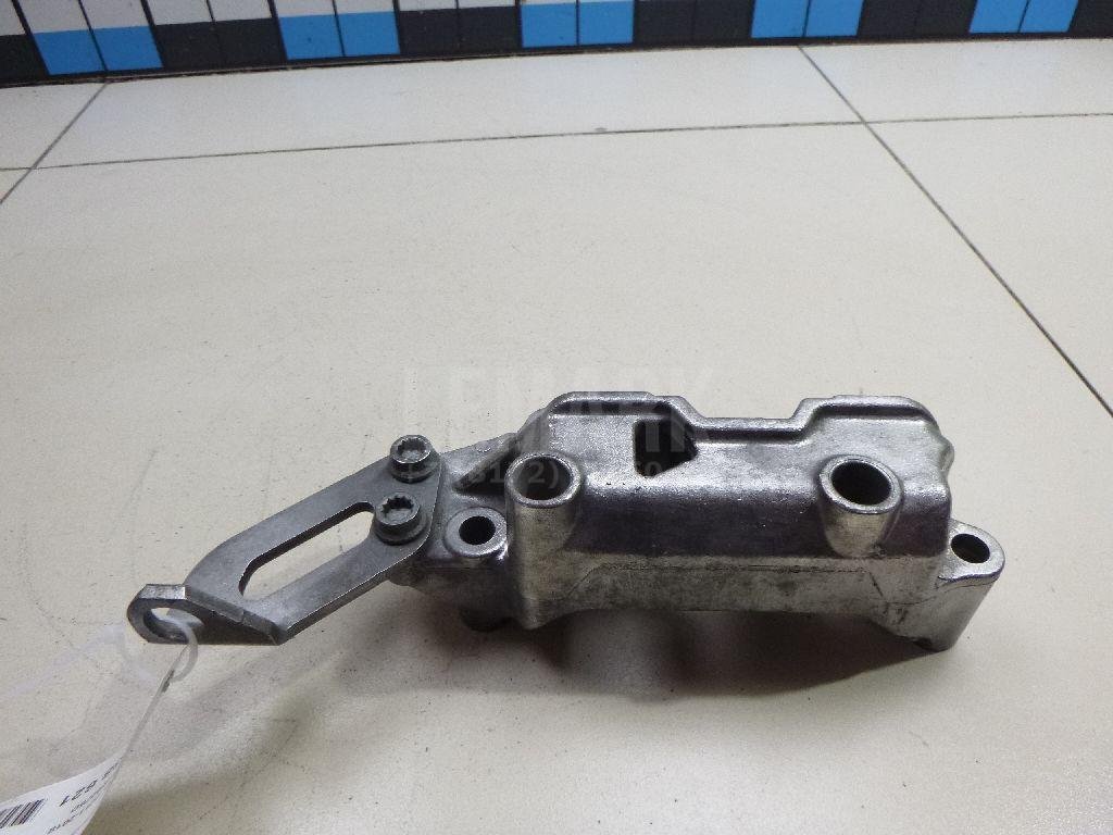 Кронштейн двигателя правый