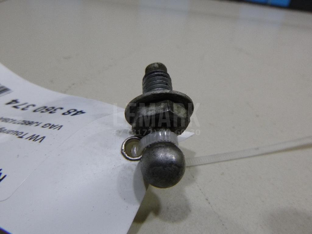 Крепеж газового упора