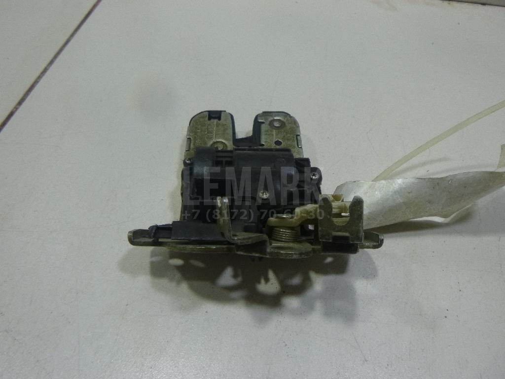 Замок багажника