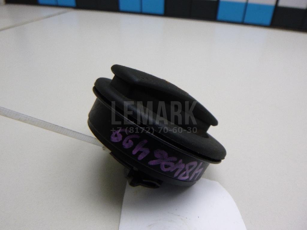 Крышка маслозаливной горловины