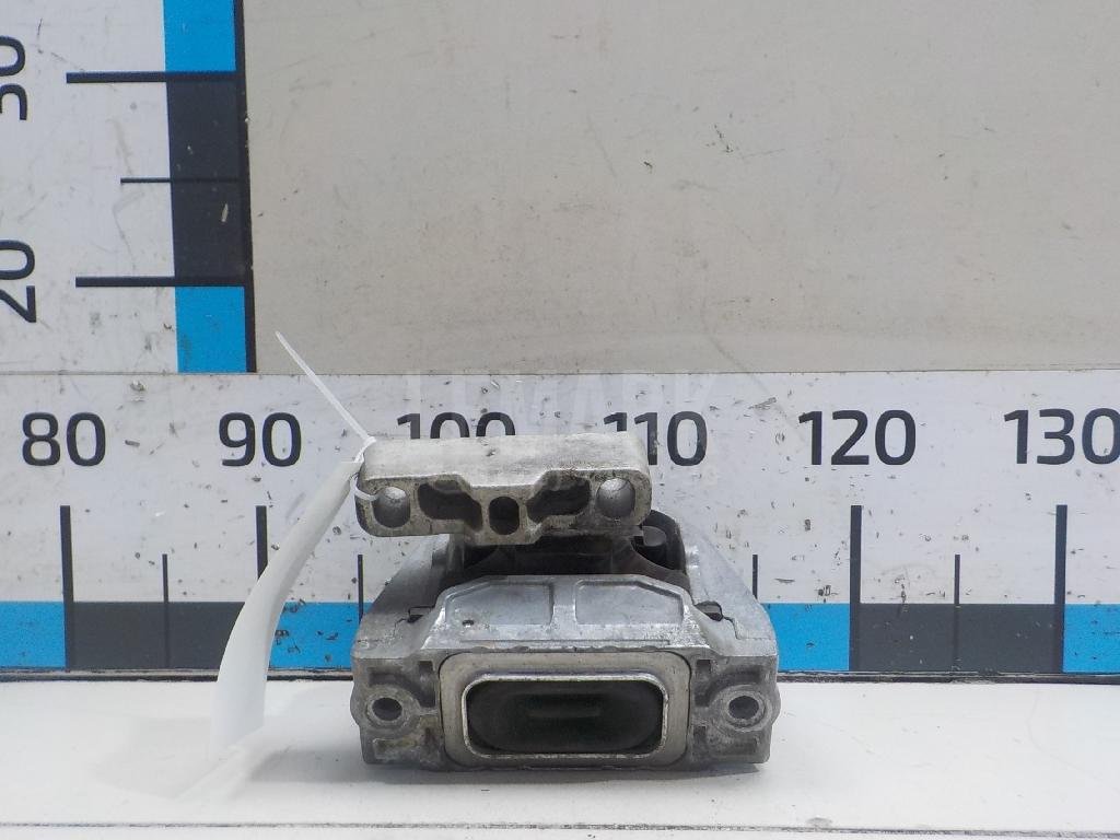 Опора двигателя правая